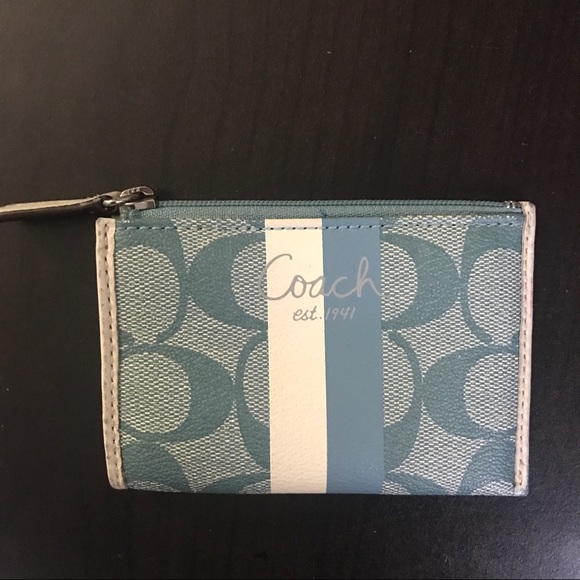 Coach Handbags - Coach Keychain Wallet Coach Handbags - Coach Keychain Wallet